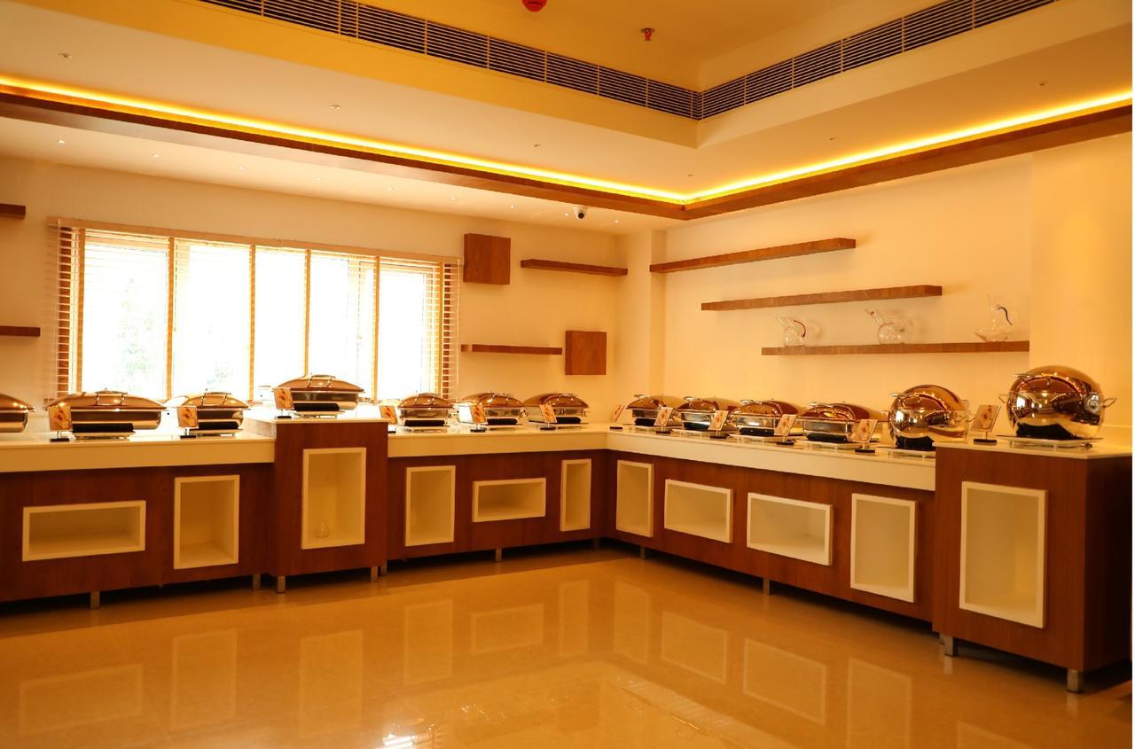 Hotel Karthika Park Kazhakuttam 外观 照片