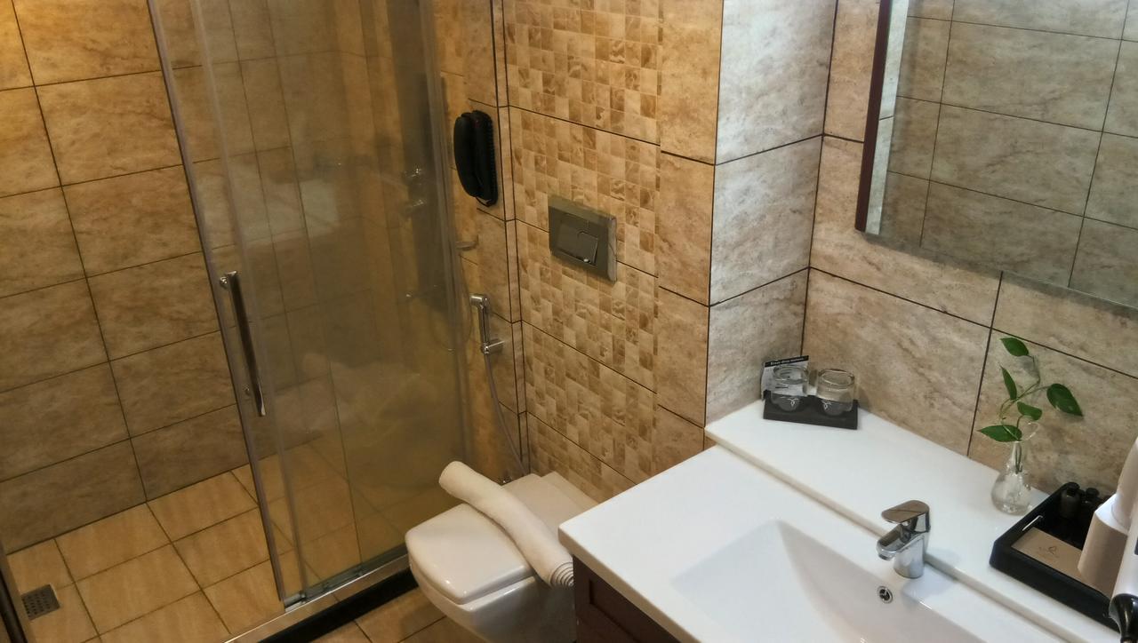 Hotel Karthika Park Kazhakuttam 外观 照片