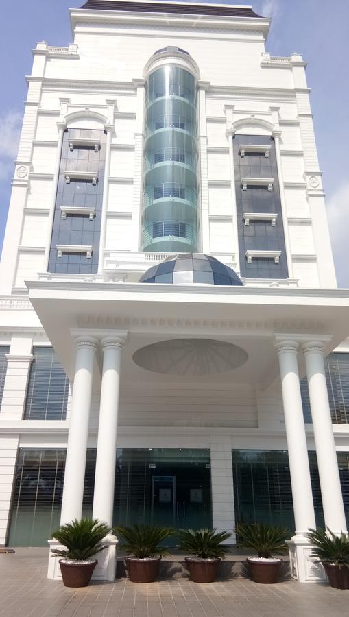 Hotel Karthika Park Kazhakuttam 外观 照片