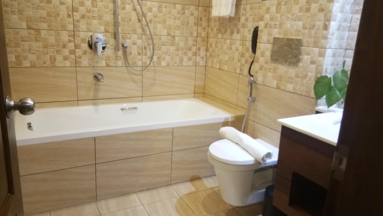 Hotel Karthika Park Kazhakuttam 外观 照片