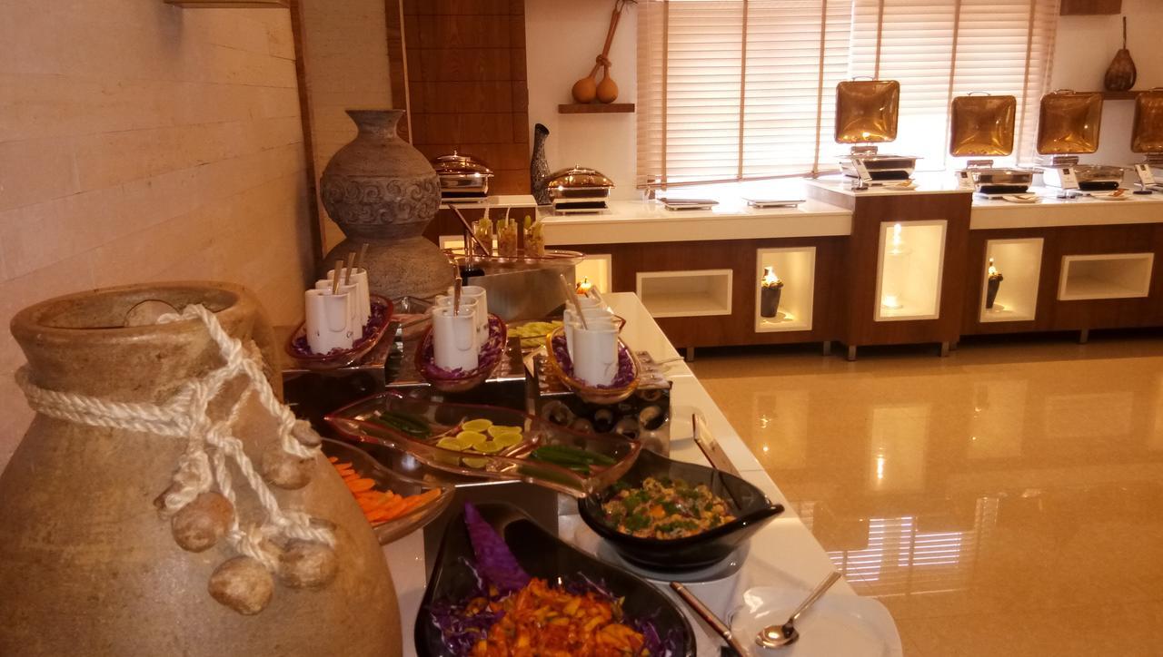 Hotel Karthika Park Kazhakuttam 外观 照片