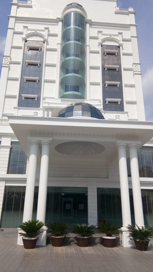 Hotel Karthika Park Kazhakuttam 外观 照片