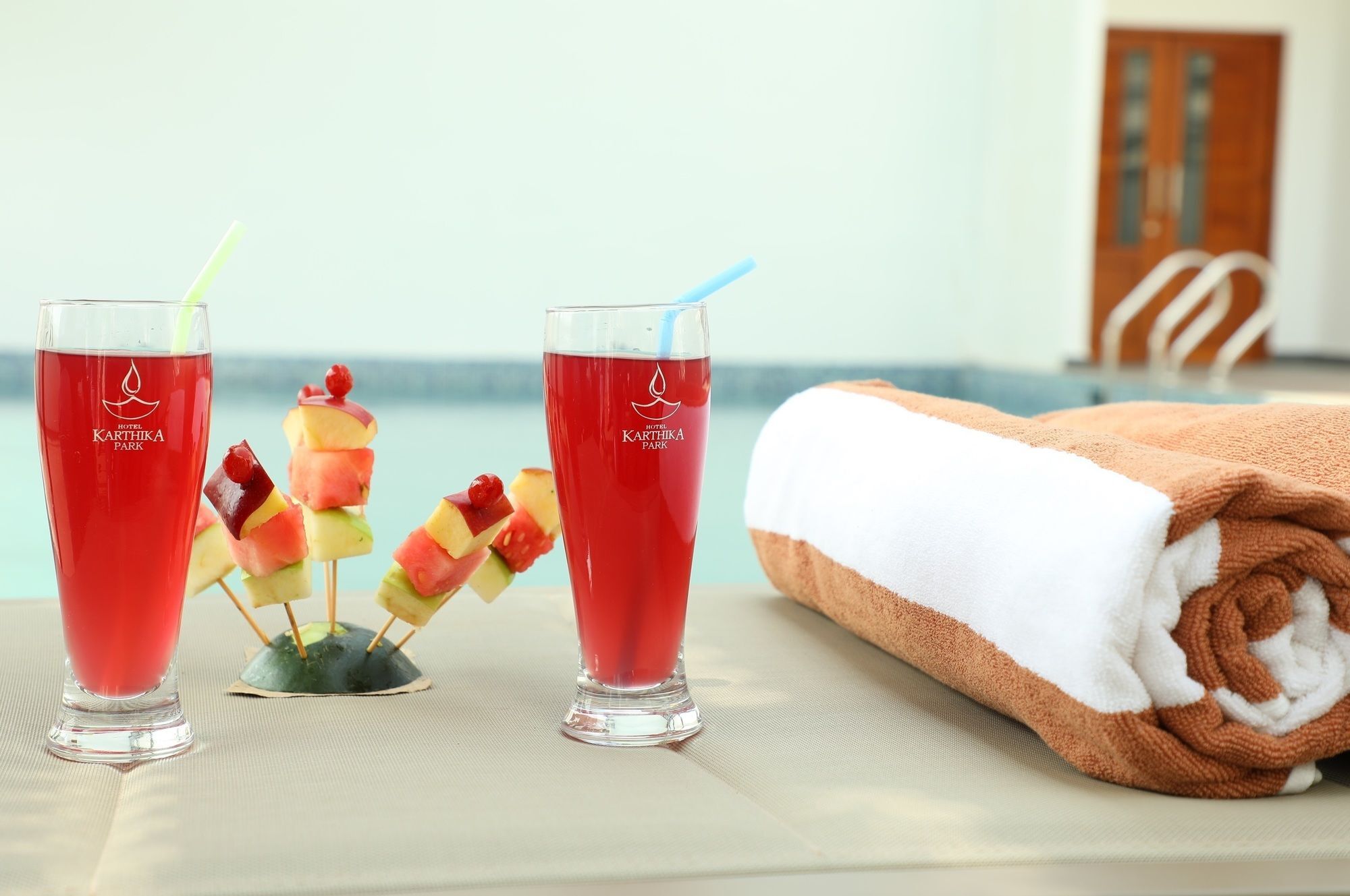 Hotel Karthika Park Kazhakuttam 外观 照片